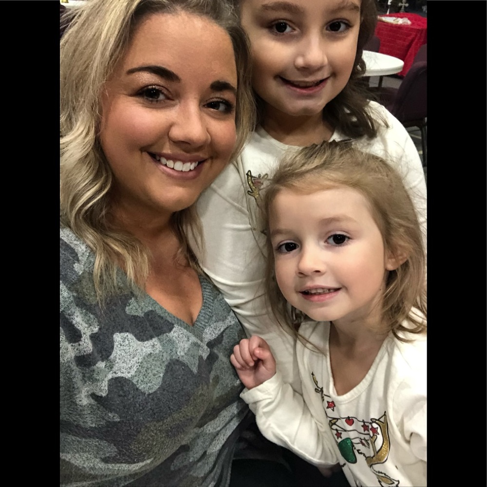 Meet your Posher, Leslie - Picture 5 of 16